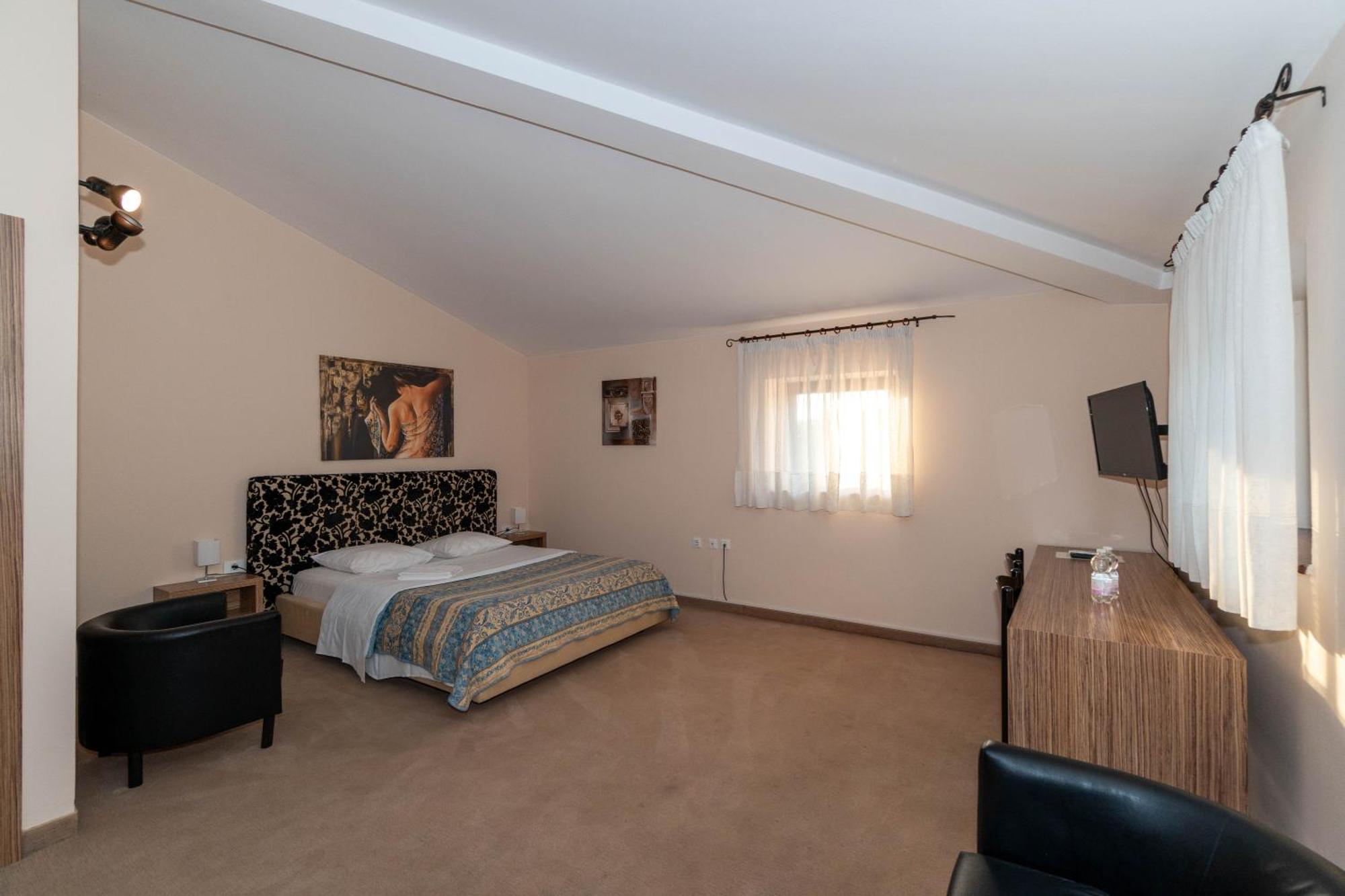 Hotel Paquito Nova Gorica Luaran gambar